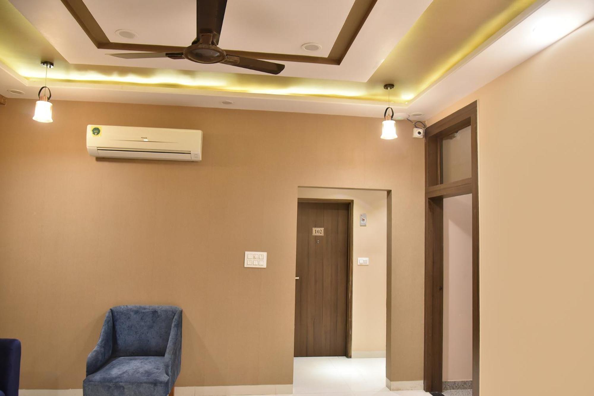 Fabhotel 7Th Crossing Malviya Nagar Jaipur Exterior photo