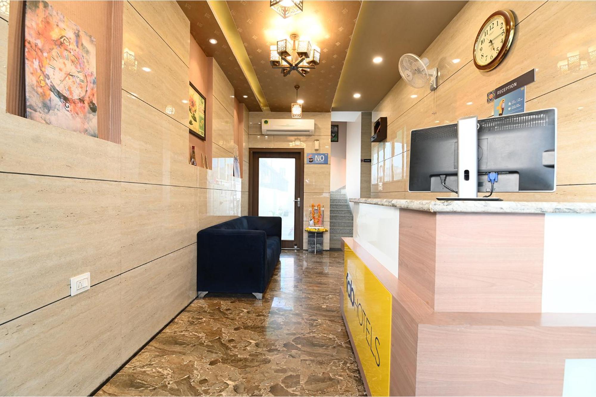 Fabhotel 7Th Crossing Malviya Nagar Jaipur Exterior photo